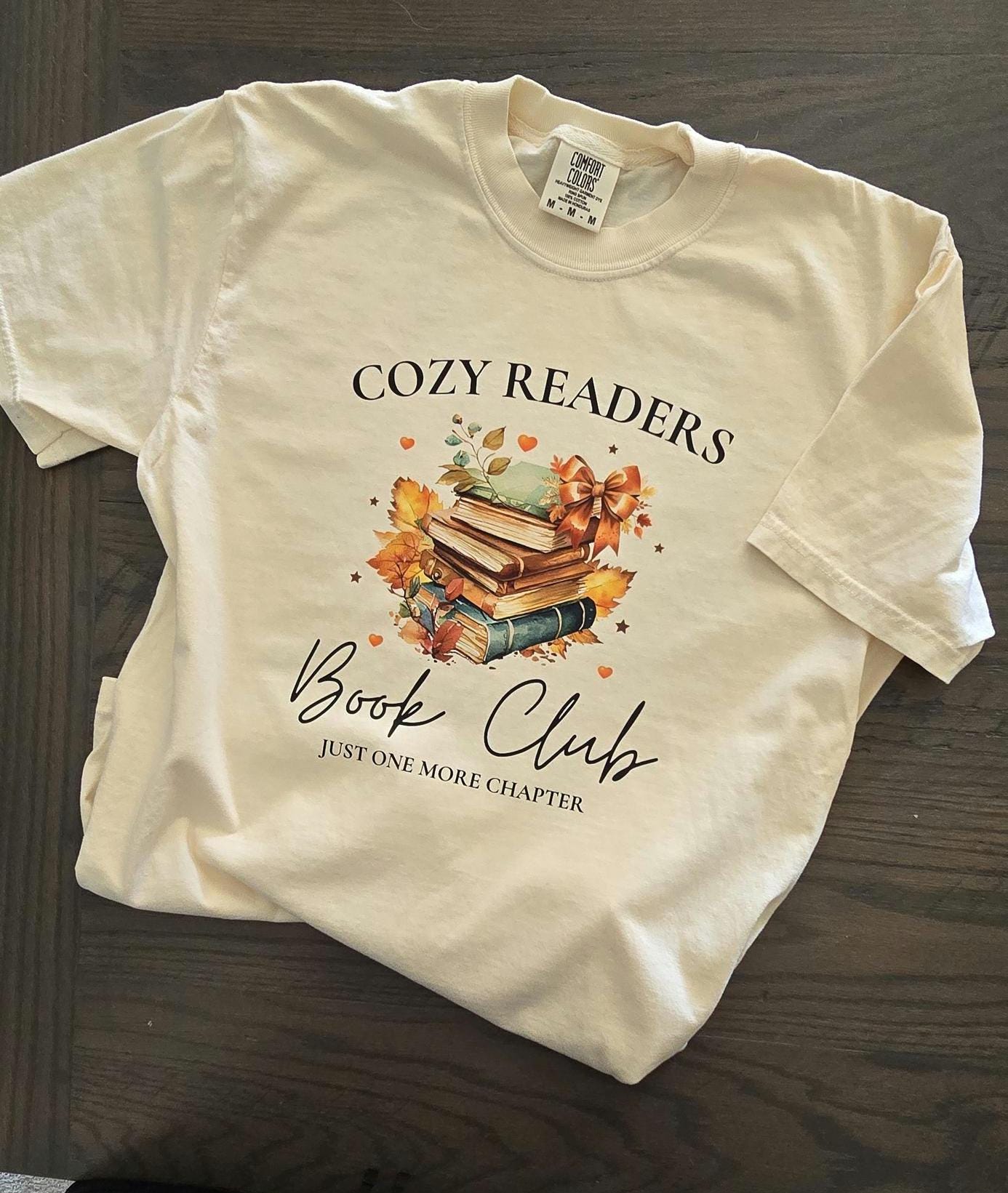 Cute Book Club Tee - Cozy Readers Fall Theme